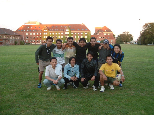 Main Bola